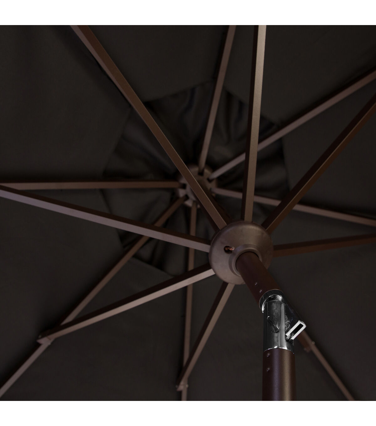 Safavieh 9' Ortega Black Auto Tilt Crank Patio Umbrella