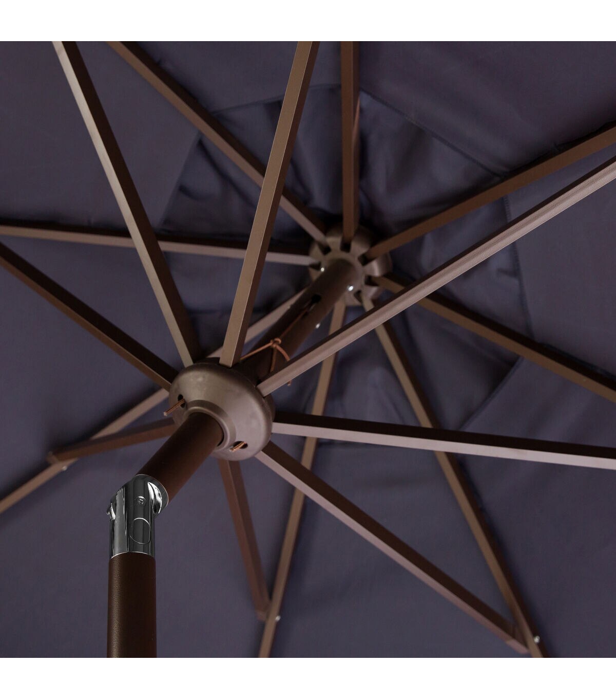 Safavieh 9' Venice Navy & White Single Scallop Push Tilt Patio Umbrella